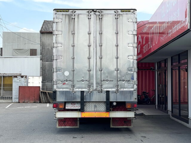 いすゞ　ギガ　ハイルーフ　ウィング　造りボディ　1Mアオリ　ステンレス多数