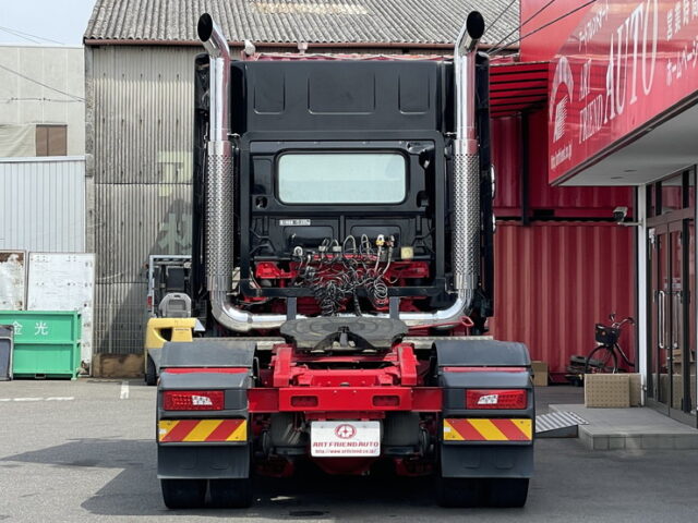 日野　プロフィア　ハイルーフ　トレーラーヘッド　煙突マフラー(ダミー)　ブタ鼻