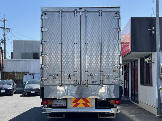 スーパーグレート：ハイルーフ：ウィング：造りボディ：ステンレス多数：420馬力