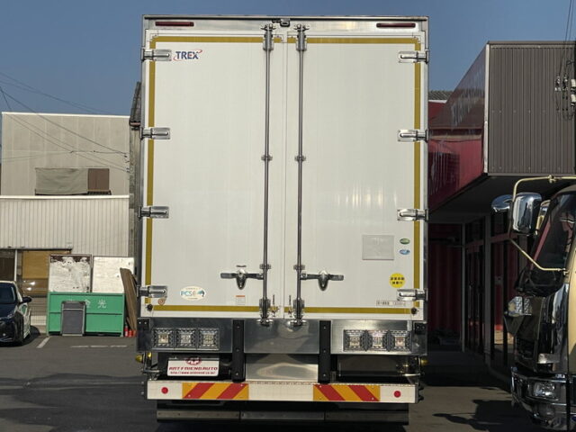 日野：17プロフィア：ハイルーフ：ウィング：10輪：リア門口ステンレス