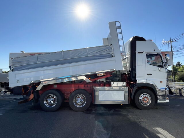 日野：17プロフィア：ダンプ：ハイルーフ：Ｌゲート：アルミホイール：メッキ多数