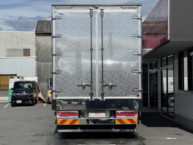 いすゞ：フォワード：増トン：ウィング：7200ボデー：ワイド：6発ターボ