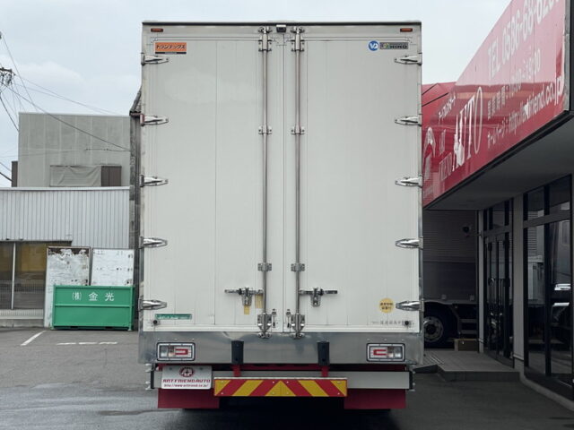 日野：17プロフィア：ハイルーフ：ウィング：メッキ多数：リア門口ステンレス：E13C