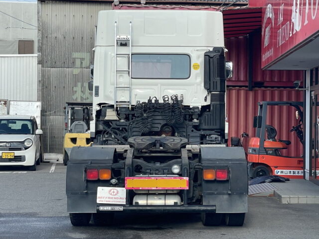 日野：プロフィア：ハイルーフ：トレーラーヘッド：メッキ多数：アルミホイール