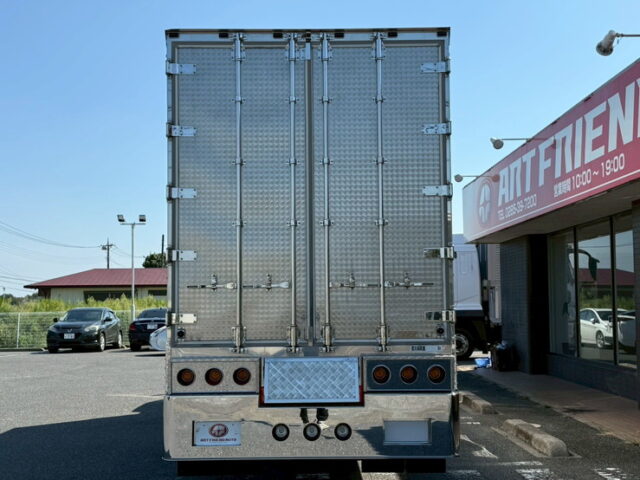 ブルーテックキャンター：造りボディ：アルミバン：ワイド超ロング：舟形バンパー：バスフェンダー