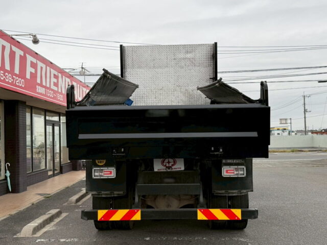 日野：17プロフィア：ダンプ：5300×2300：メッキ多数：7速MT：380馬力：電動コボレーン