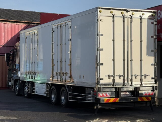 17スーパーグレート：ハイルーフ：冷凍バン：左観音扉2枚：サブエンジン：2エバ