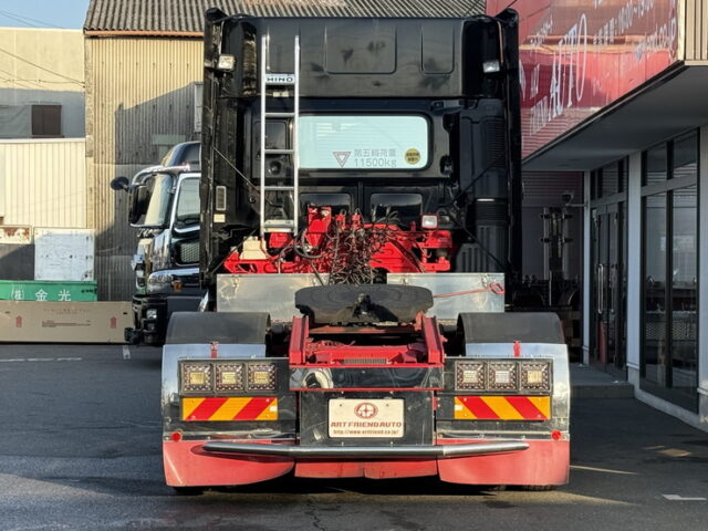 日野:プロフィア:ハイルーフ:トレーラーヘッド:メッキ多数:後輪エアサス:480馬力