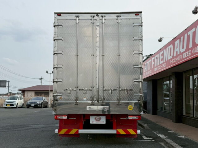 VOLVO：FH：グローブトロッター：ウィング：造りボディ：架装多数：高年式低走行