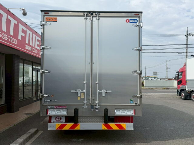 ファイター：冷凍ウィング：アルミシマ床：-30度設定：後輪エアサス：240馬力