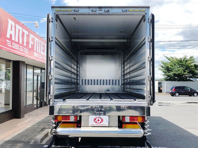 【320】いすゞフォワード 増トン 冷凍バン 現状