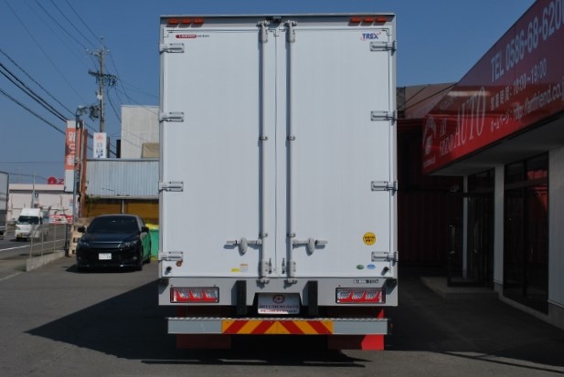 【209】三菱ふそう　スーパーグレート　低床　アルミウイング　ハイルーフ