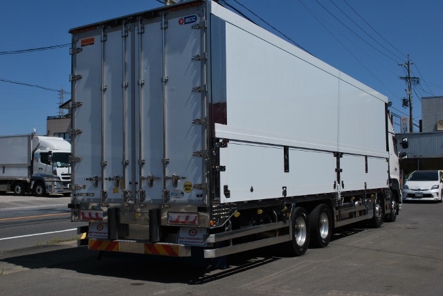 【210】日野　プロフィア　低床　冷凍ウイング　ハイルーフ　総輪エアサス