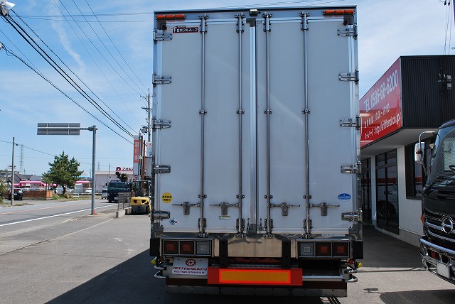 【221】三菱ふそうスーパーグレート　低床　アルミウイング　ハイルーフ