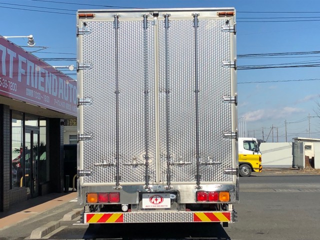 【332】ＵＤトラックスクオン　低床　冷凍ウイング　総輪エアサス　ハイルーフ