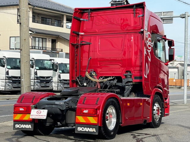 スカニア　R450　トレーラーヘッド　スライドカプラー　アルミホイール　ブタ鼻