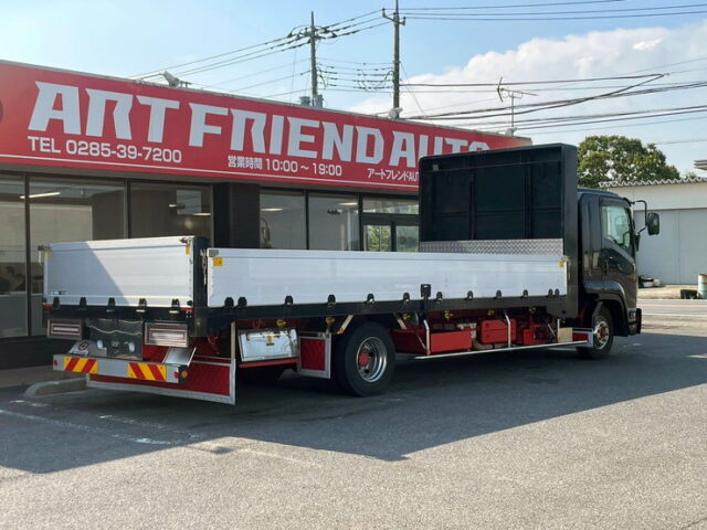 H29 いすゞ　フォワード　ワイド　アルミ平ボディ