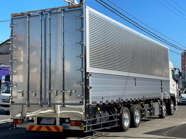 17スーパーグレート　未使用　ハイルーフ　ウィング　造りボディ　7速MT　