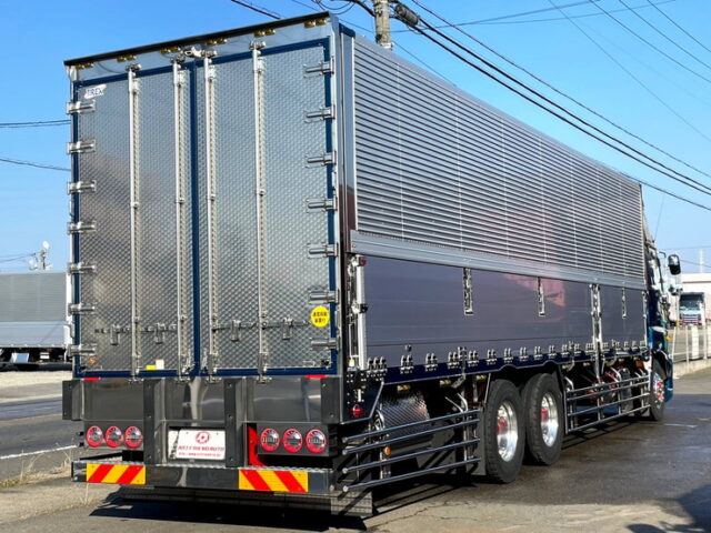 17プロフィア　ハイルーフ　ウィング　造りボディ　90アオリ　ステンレス多数　7速MT