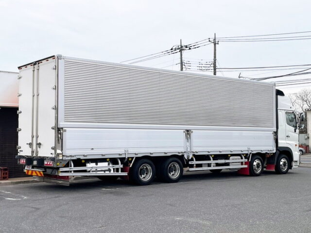 日野　プロフィア　寒冷地　ウィング　アルミホイール　メッキ多数