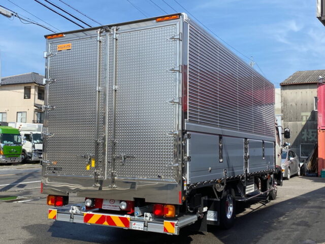 【802】R3　17レンジャー　冷凍ウィング　6200造りボディ　格納ゲート