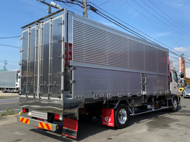 【764】R3　17レンジャー　造りボディ　冷凍ウィング　6500ボディセミワイド　エアサス　90アオリ