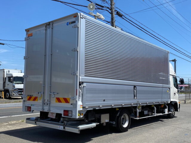 【837】R2　17レンジャー　ウィング　格納ゲート　エアサス