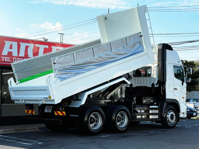 【1148】R3　17プロフィア　ハイルーフ　7速MT　5300×2300