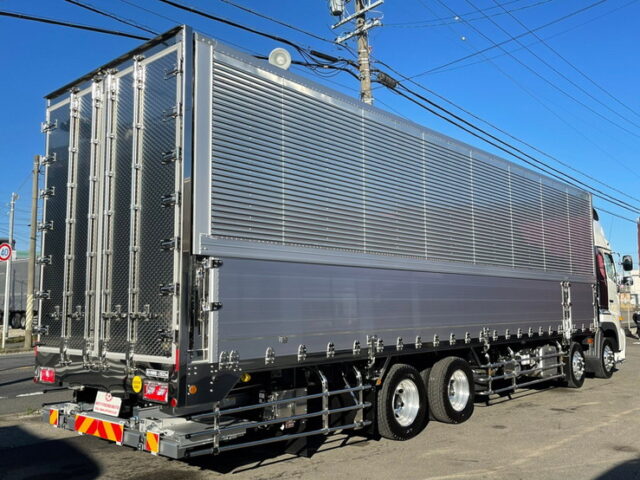 【911】R3　17プロフィア　造りボディ　ウィング　格納ゲート付　7速MT　未使用車