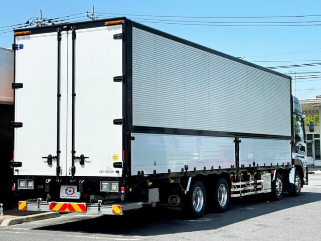 【1087】H29　クオン　ハイルーフ　ウィング　格納ゲート付　エアサス　木床