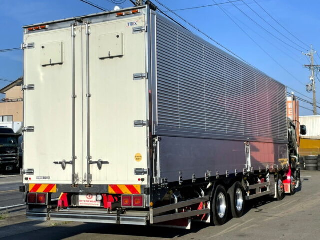 【1257】H23 ギガ 冷凍ウィング ステンレス多数 リア門口ステンレス 格納ゲート付 木床