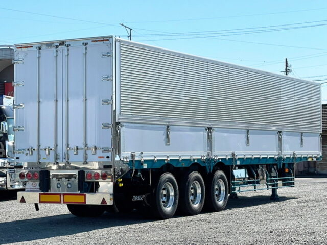 【1301】R4 トレクス トレーラー冷凍ウィング 3軸 未使用 車検付 前壁サブエンジン ジョロダー4列