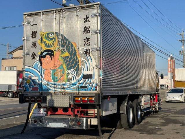 【1392】H12　テラヴィ　冷凍バン　V8　ダブルマフラー　7速　ステンレス多数