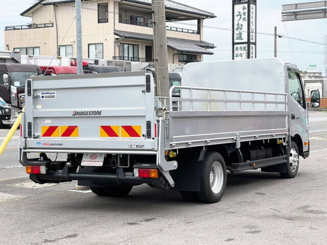 【1440】H28　デュトロ　平ボデー　ワイドロング　パワーゲート付　ハイグレード　180馬力