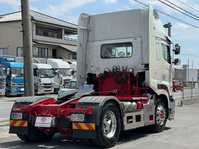 日野　17プロフィア　トラクターヘッド　架装多数　ハイルーフ