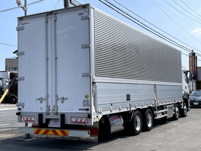 17スーパーグレート　ハイルーフ　ウィング　メッキ多数　アルミホイール　木床