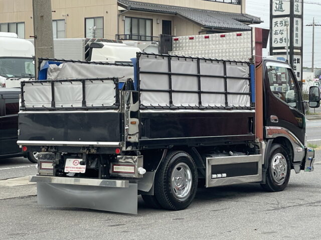 日野　デュトロ　標準幅　10尺　ダンプ　架装多数　エアー式バンパー昇降機　150馬力