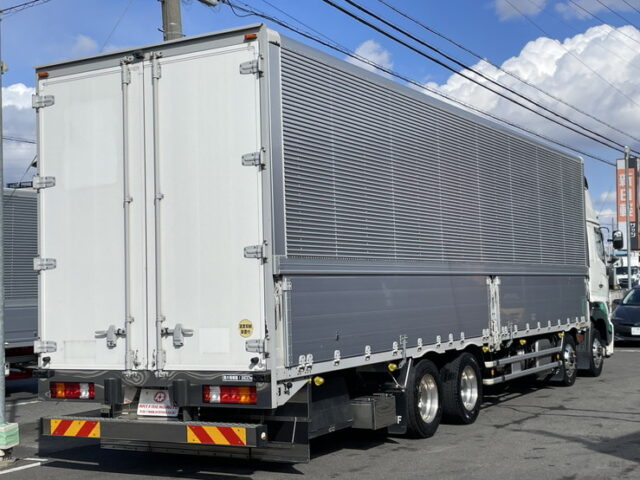 日野　17プロフィア　ハイルーフ　ウィング　後輪エアサス　380馬力