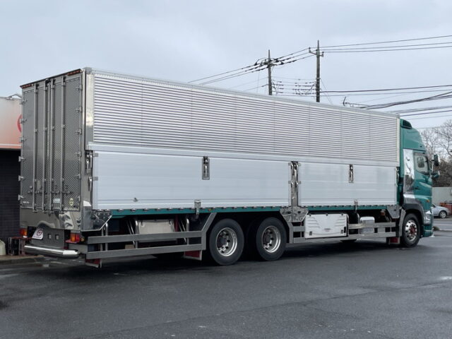 日野：17プロフィア：冷凍ウィング：7MT：リア門口ステンレス：サイドバンパーステンレス：ステンレス架装多数：メッキパーツ多数
