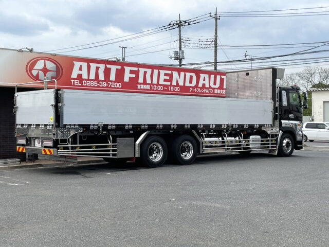 日野：プロフィア：アルミブロック平ボディ：7MT：ステンレス架装多数：メッキパーツ多数：アルミホイール　