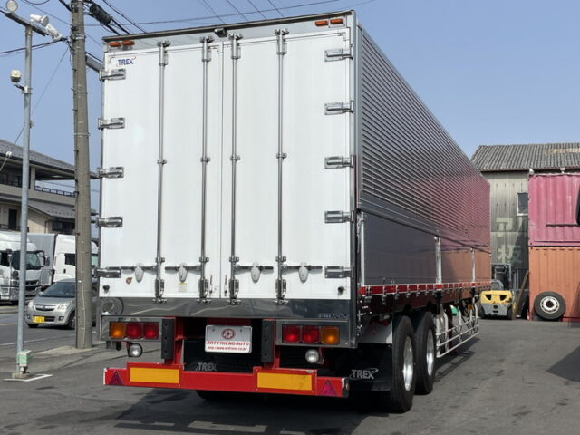 トレクス：R1年式：2軸：トレーラーウィング：リフトアクスル後ろ残し：アルミホイール