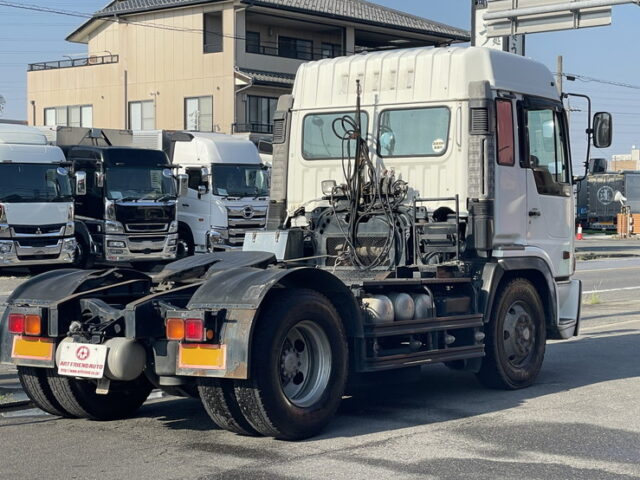 日野：テラヴィ：ハイルーフ：トレーラーヘッド：V8：ツインターボ：エアサス