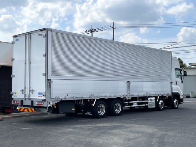 いすゞ：ギガ：ハイルーフ：ウィング：AT：木床：アルミホイール：リアエアサス