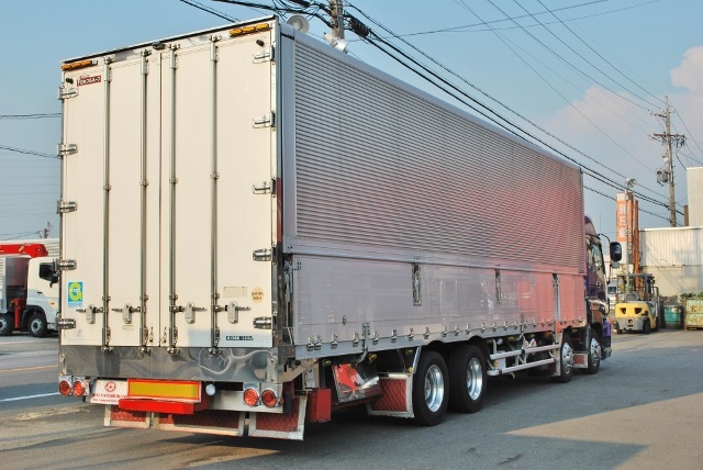 【462】いすゞ　ギガ　低床　アルミウイング　ハイルーフ　リアエアサス