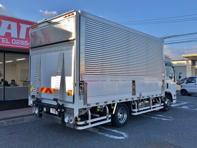 【317】いすゞ　エルフ　アルミウイング　跳ね上げゲート　カスタム多数