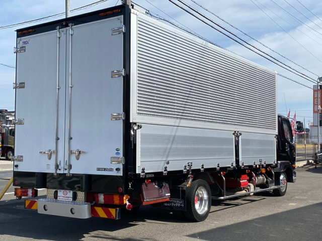 【710】H27　ファイター　ウィング　２４０馬力