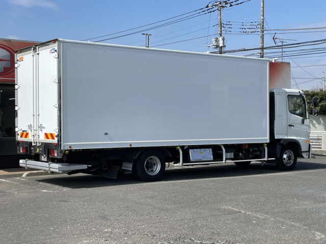 日野:17レンジャー:6200ワイド:冷凍バン:格納ゲート付:エアサス:ジョロ4キーストン