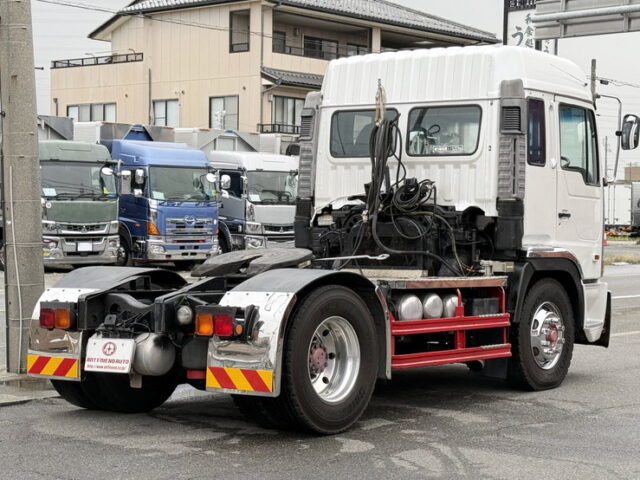 日野：テラヴィ：ハイルーフ：トレーラーヘッド：エアサス：V8ツインターボ