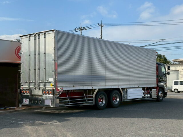 日野：プロフィア：冷凍バン：サブエンジン：アルミシマ床：架装多数：内装生地張り