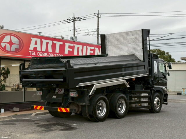 日野：17プロフィア：ダンプ：5300×2300：メッキ多数：7速MT：380馬力：電動コボレーン